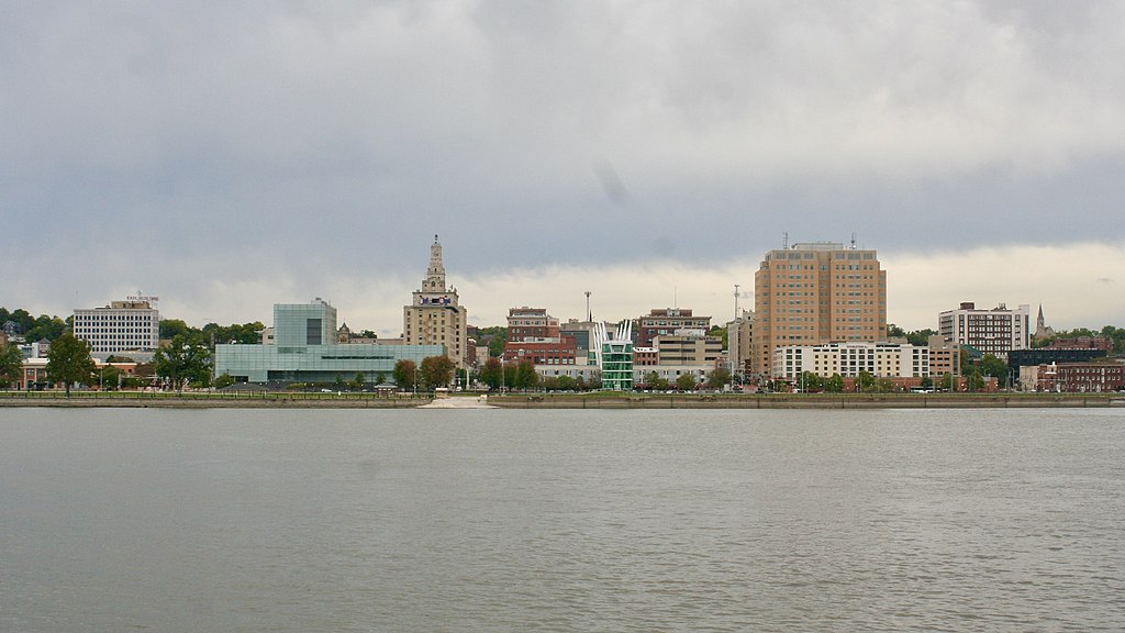 Davenport secrecy inspires Iowa House bill on sunshine laws - Vimarsana News